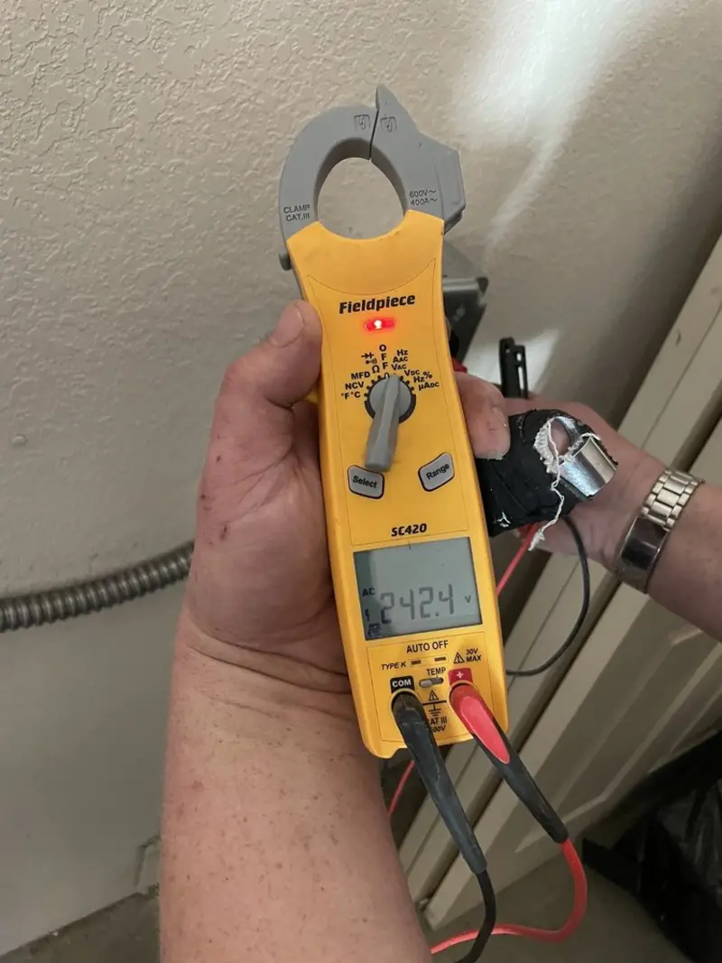 Voltage testing with clamp meter during Generator Installation in Earlimart